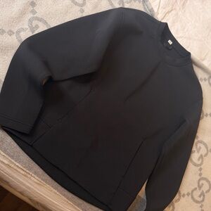 lululemon embrace the space Black Sweater, size 2